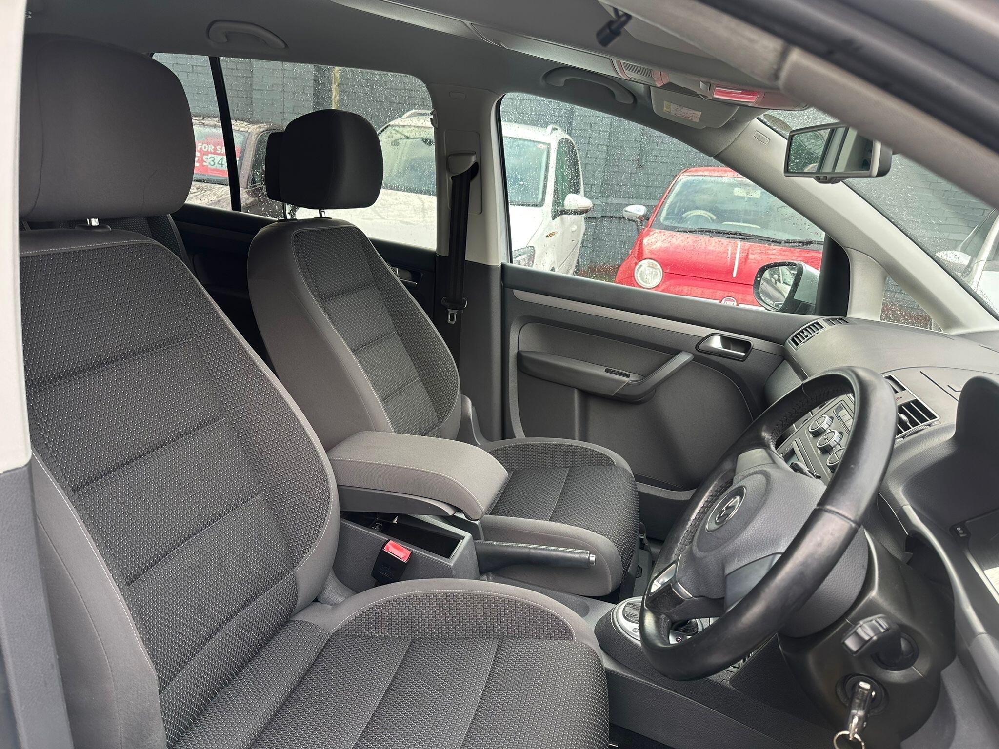 Volkswagen **SOLD** Touran - 1.4 TSI SE DSG Euro 5 5dr - MPV (2010 - 2015) Image